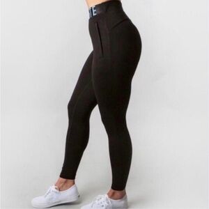 Alphalete NWT Black Essential Joggers